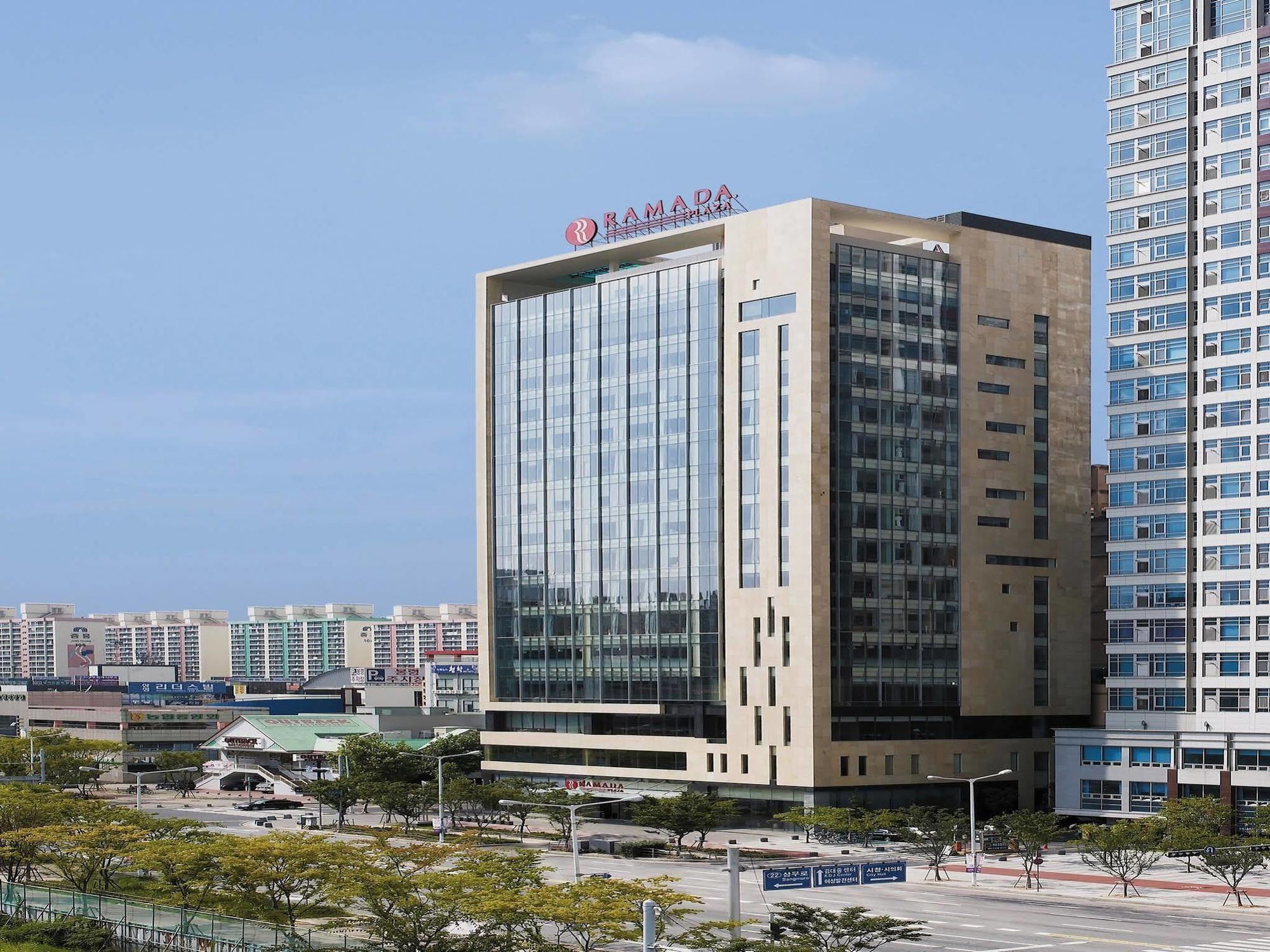 光州华美达广场大酒店 外观 照片